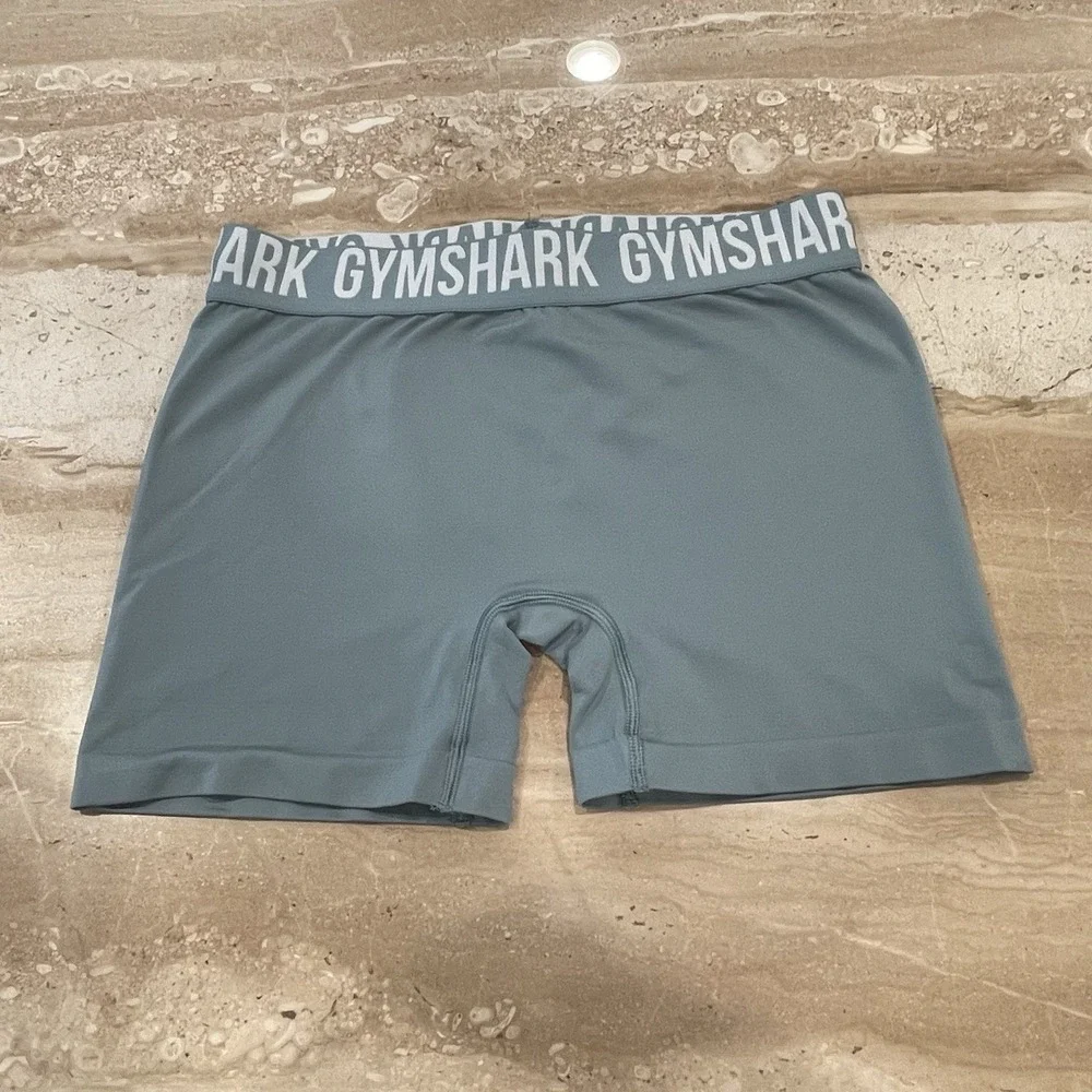 Gymshark Fit Seamless Athletic‎ Workout Shorts in Green Womens Size Large